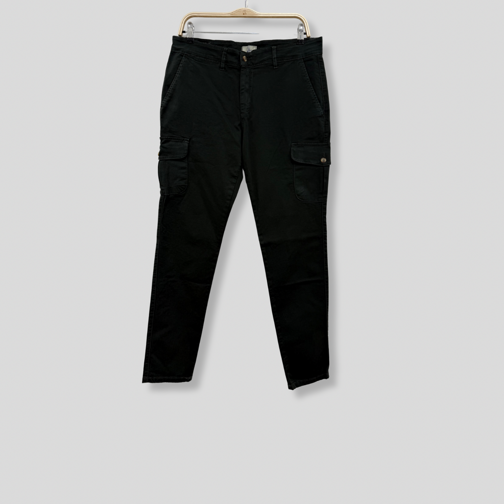 PANTALÓN CARGO